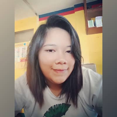 Nicka Niña Guimbaolibot