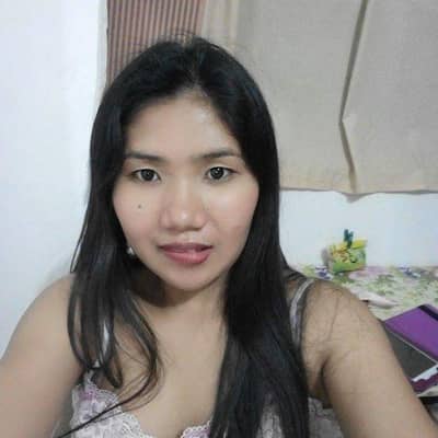 Megamall Ana Ebol