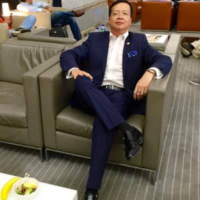 王伟