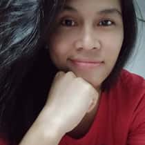 Yunita Angela