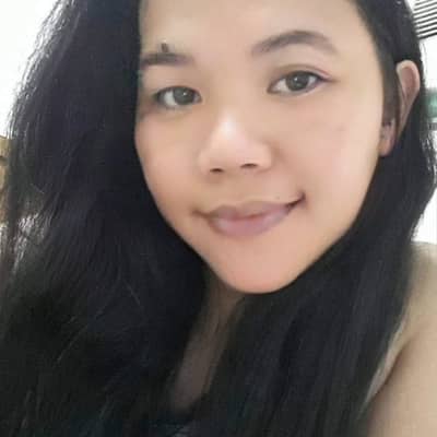 Nelia Vagallon