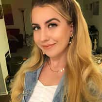 Daniela Mary