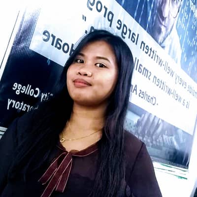 Christine 💞