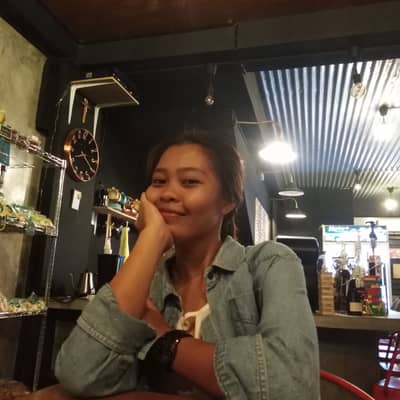 Jhie