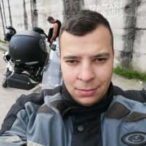 Miklósi Róbert