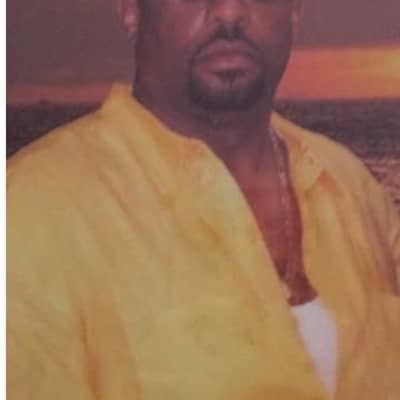 Eddie James