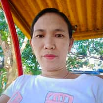 Gloria ubalde