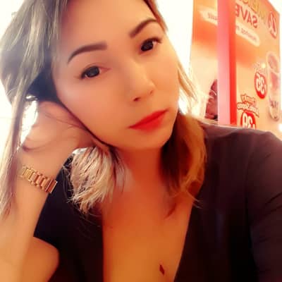 LadyboySelena
