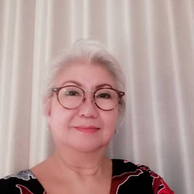 Julie CB