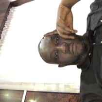 Uyi