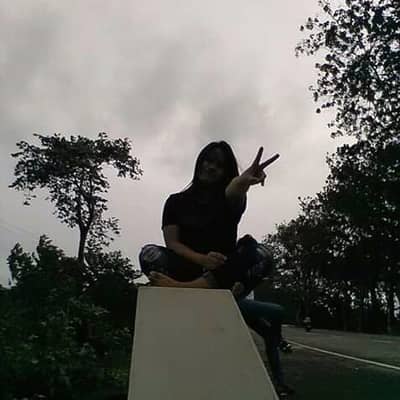 Jhie