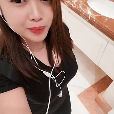 Simple girl