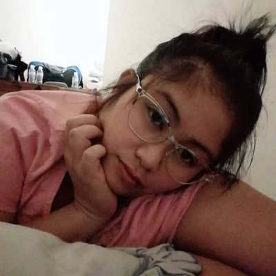 sky Maxine