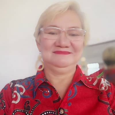 Merlinda Valladores