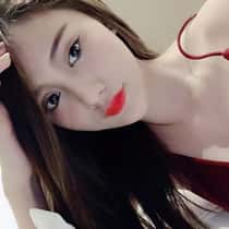 Apinya Wong