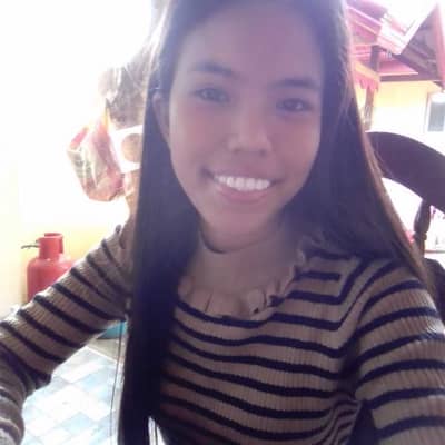 Rhiza mae