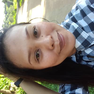 Raechelle Lapinig