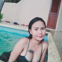 April pretty