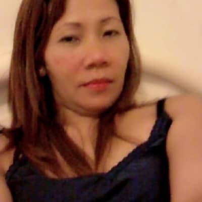 Rowena arellano