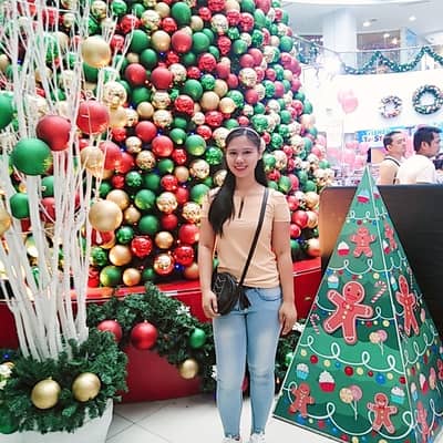 Lhina