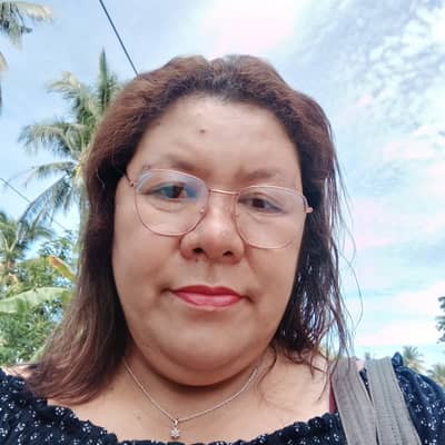 Evelyn Gulay