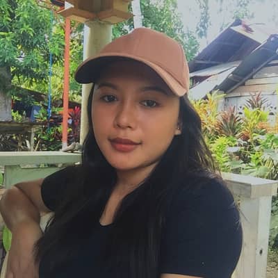 Arvie Jean Cadayona