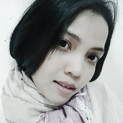 Nhi