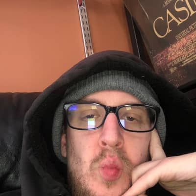 Adam85