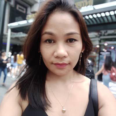 Louise layawan