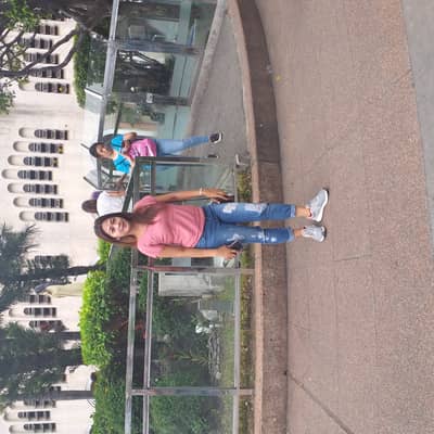 Sarah Libasura lolo