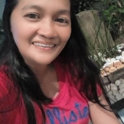 Chelle lee