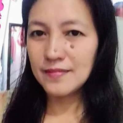 Rowena Recalde Mendoza