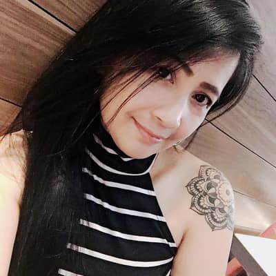 ella21