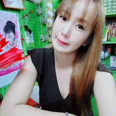 Lyn flores