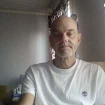 chris