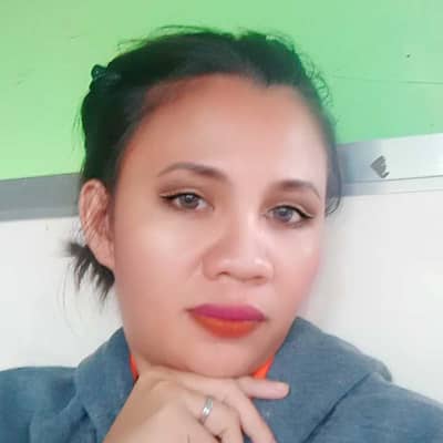 nueftes Janine