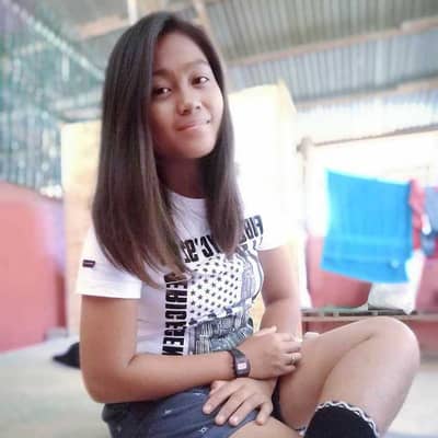 Jee knee uyy