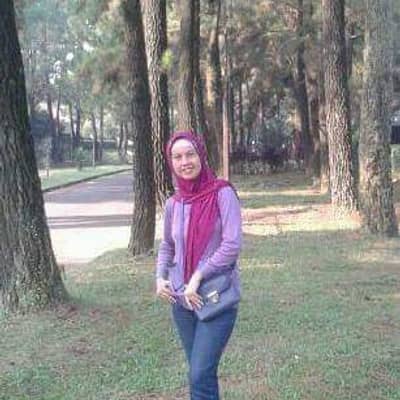 Delyanti Aziza