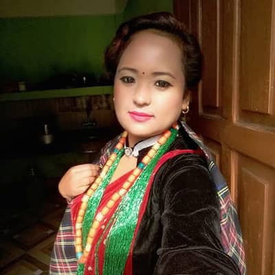 Santoshi gurung tamu