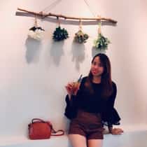 Anna Tam