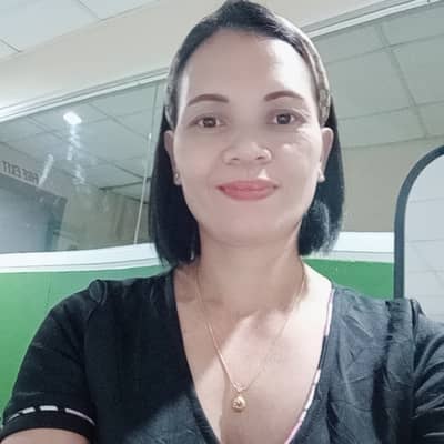 Marife Tuballas