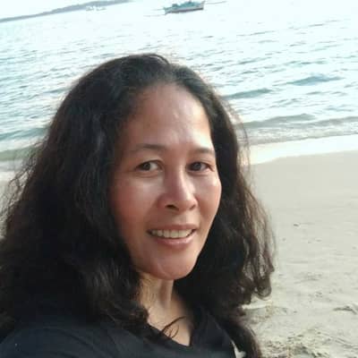 Loraine48