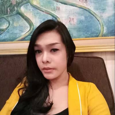 shyren waria shemale