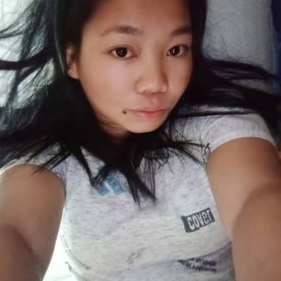Crystal mayoo