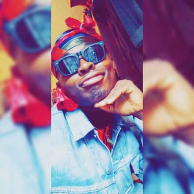 saint_eaxi