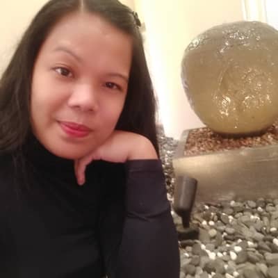 Myrna Joy Valdez