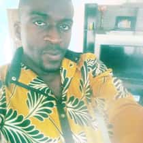 Mumba k Leo