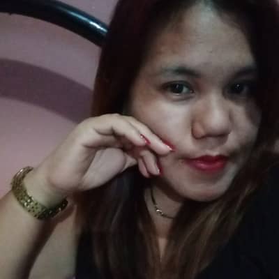 CHIE FLORES