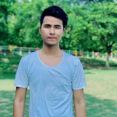 Yair Yint
