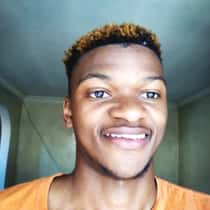 Lwando Magoqoza